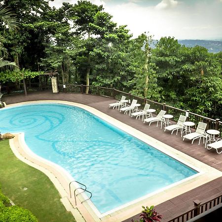 Eugenio Lopez Center Hotel Antipolo Exterior foto